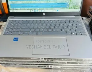 New Laptop HP Stream Notebook 16GB Intel Core I7 SSD 1T