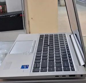 New Laptop HP EliteBook 840 G8 16GB Intel Core I7 SSD 512GB