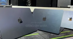 New Laptop Apple MacBook Air 2024 M3 13-Inch 8GB Intel SSD 256GB