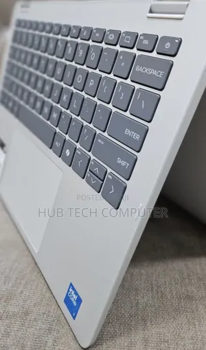 New Laptop HP OmniBook 5 14" 16GB Intel Core 7 SSD 512GB