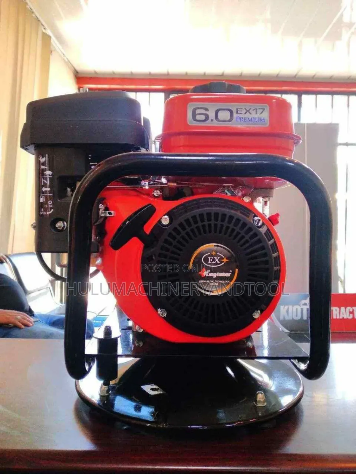 Kingfisher (Kiot) Ex17 Premium Engine