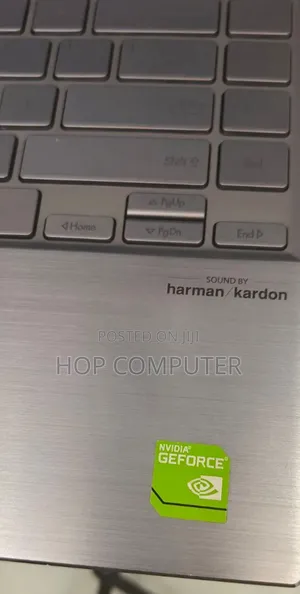 New Laptop Asus ZenBook UX430UQ 8GB AMD Ryzen 5 SSD 512GB