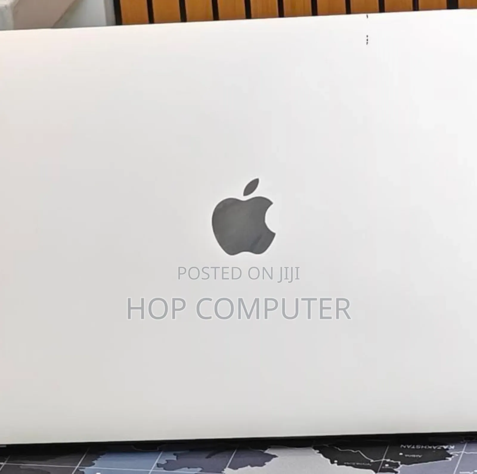 New Laptop Apple MacBook Pro 2022 M2 8GB Apple M2 SSD 256GB