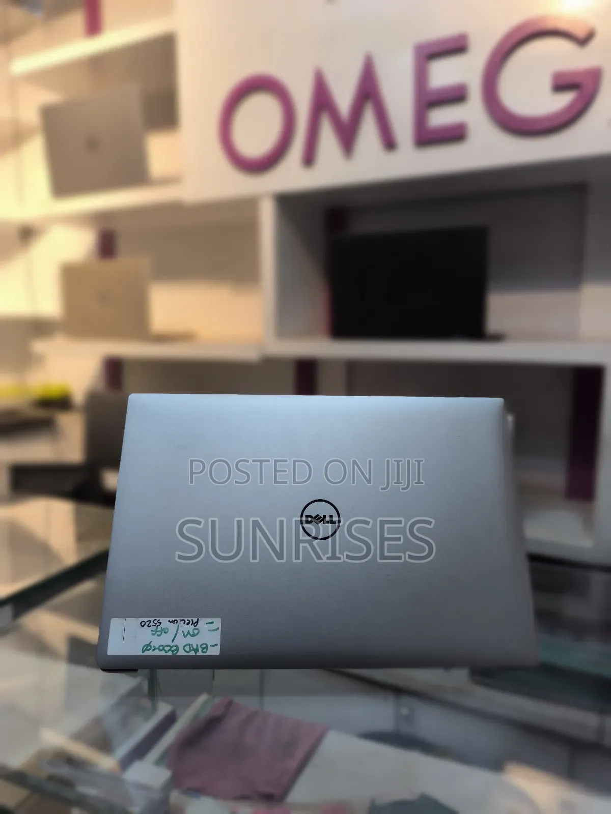 New Laptop Dell Precision 5530 16GB Intel Xeon SSD 512GB