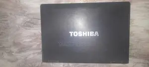 Laptop Toshiba Satellite C55 4GB Intel Core 2 Duo HDD 500GB
