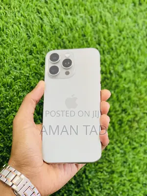 New Apple iPhone 15 Pro Max 256 GB Silver