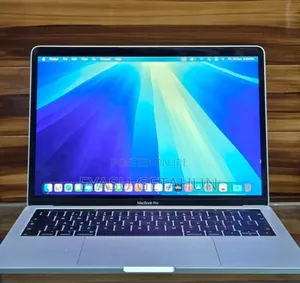 New Laptop Apple MacBook Pro 2019 8GB Intel Core I5 SSD 128GB