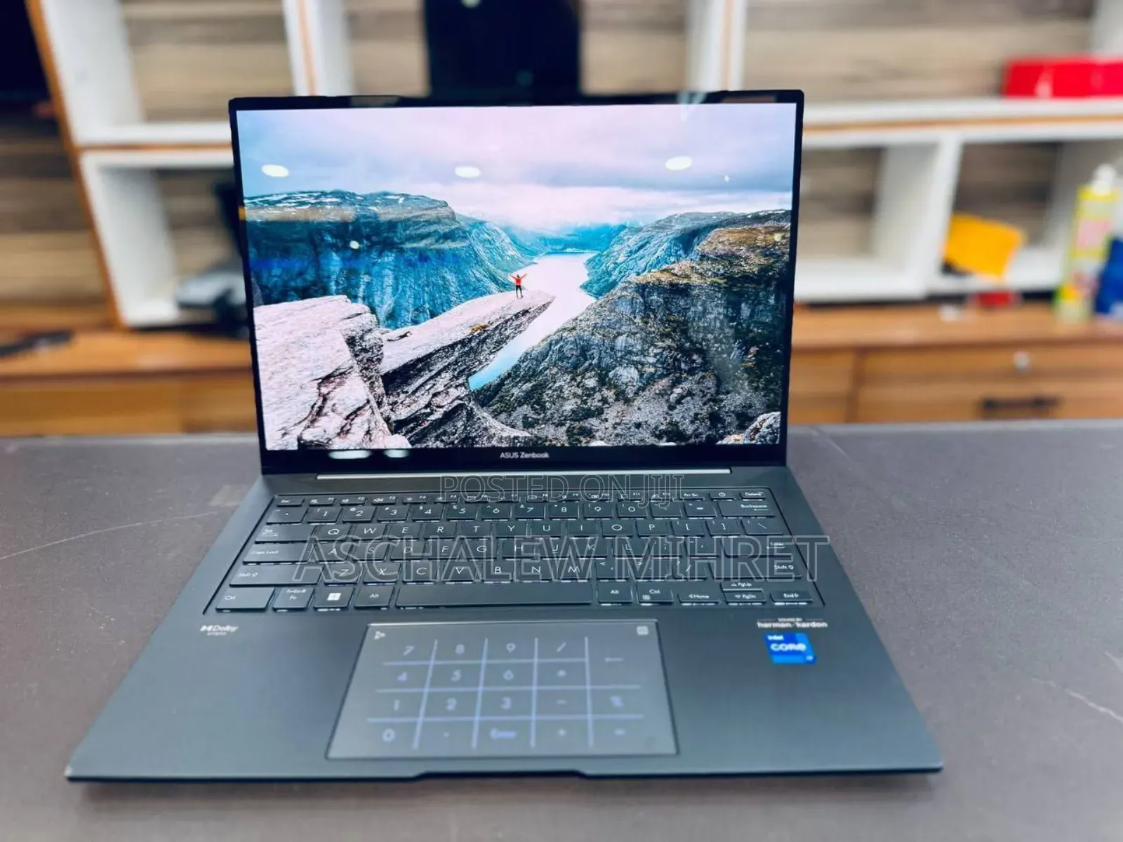 New Laptop Asus Zenbook 14 UX434 16GB Intel Core I7 SSD 512GB