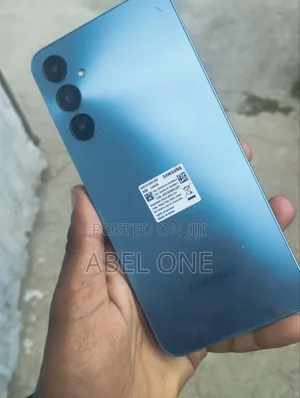 New Samsung Galaxy M14 64 GB