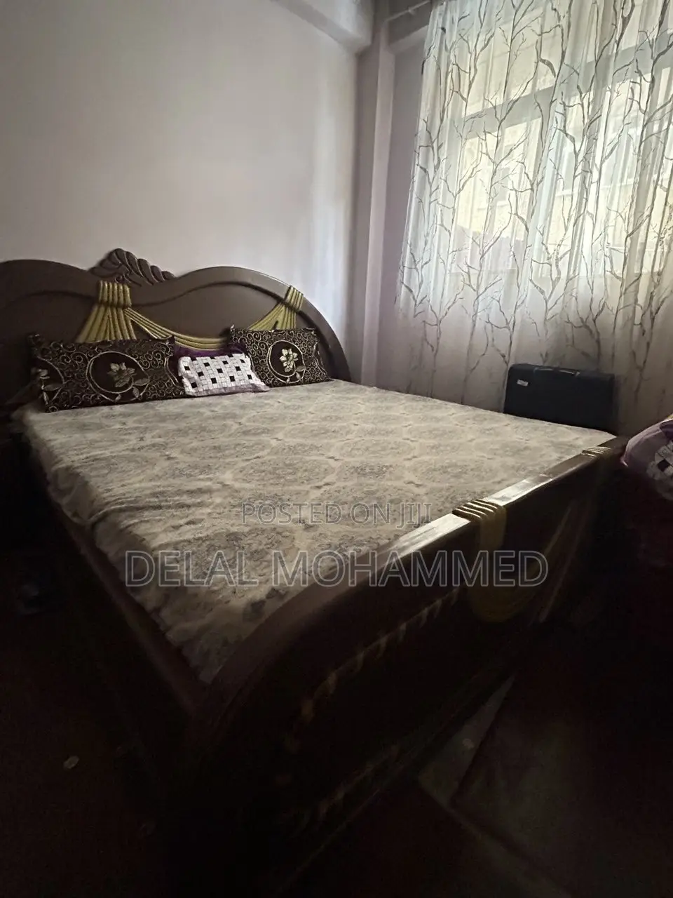 Bed With Comodino ,180cm Wide