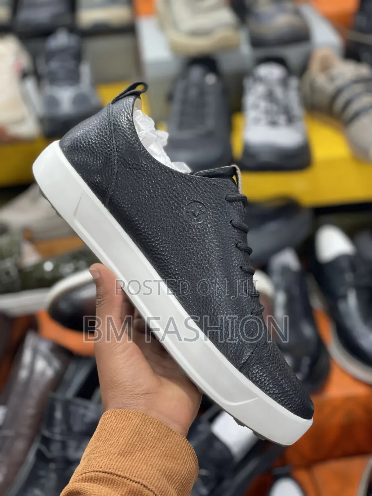 Ecco Men's Black Leather With White Sole (Price Offer)