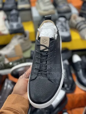 Ecco Men's Black Leather With White Sole (Price Offer)
