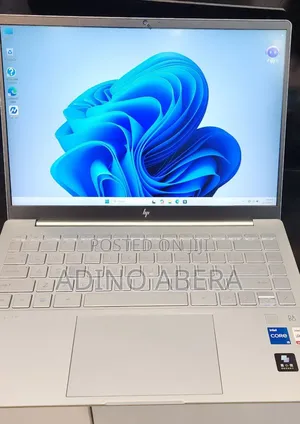 Photo - New Laptop HP 16GB Intel Core I5 SSD 1T