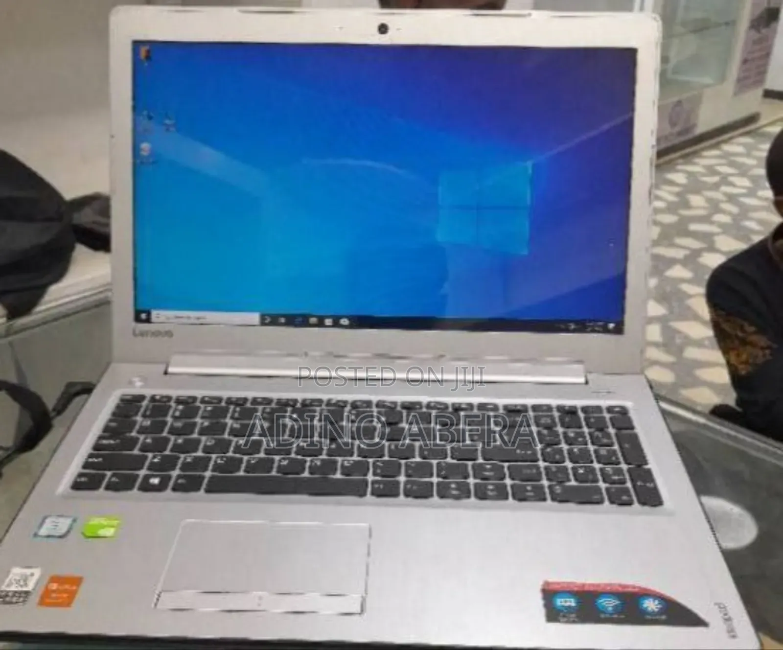 New Laptop Lenovo 8GB Intel Core I7 HDD 1T