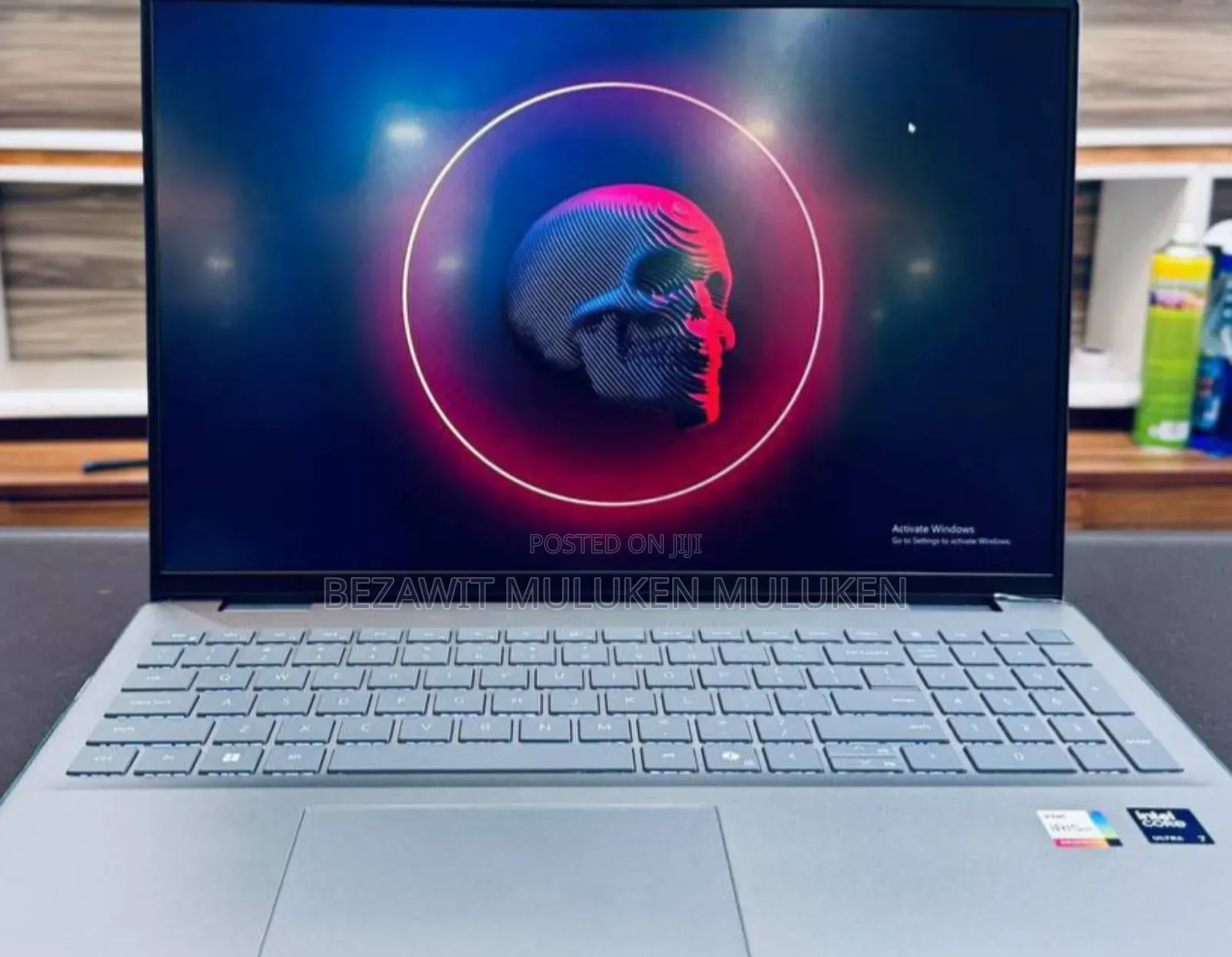 New Laptop Dell Inspiron 16 5620 16GB Intel Core Ultra 7 SSD 1T