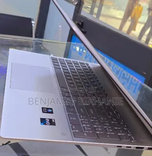 Photo - New Laptop HP Pavilion 15t 16GB Intel Core I7 SSD 1T