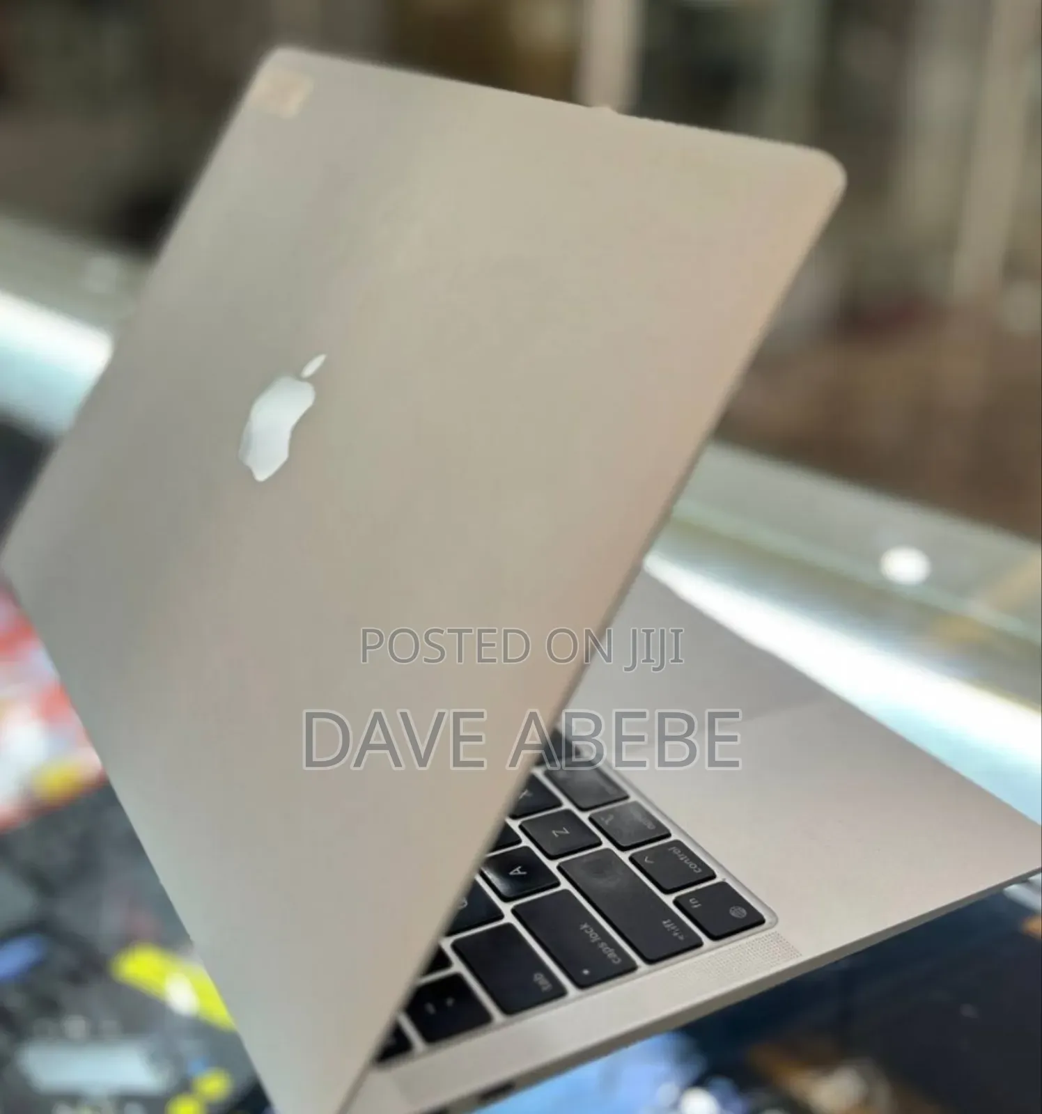 New Laptop Apple MacBook Air 2020 M1 8GB Apple M1 SSD 256GB