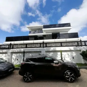 Furnished 12bdrm House in Bole for sale