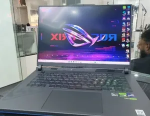 New Laptop Asus ROG Strix G15 16GB Intel Core I9 SSD 1T