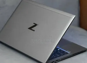 New Laptop HP ZBook Firefly G8 16GB Intel Core I5 SSD 512GB