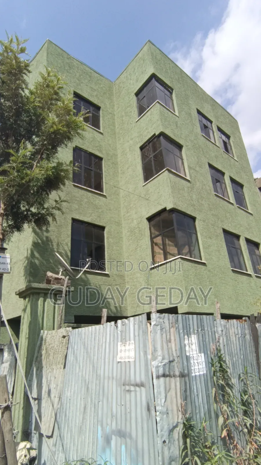 3bdrm House in Akaky Kaliti for sale