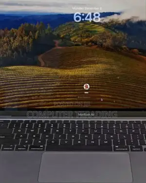 New Laptop Apple MacBook Air 2020 8GB Apple M1 SSD 256GB