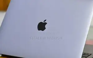 New Laptop Apple MacBook Air 2020 8GB Apple M1 SSD 256GB