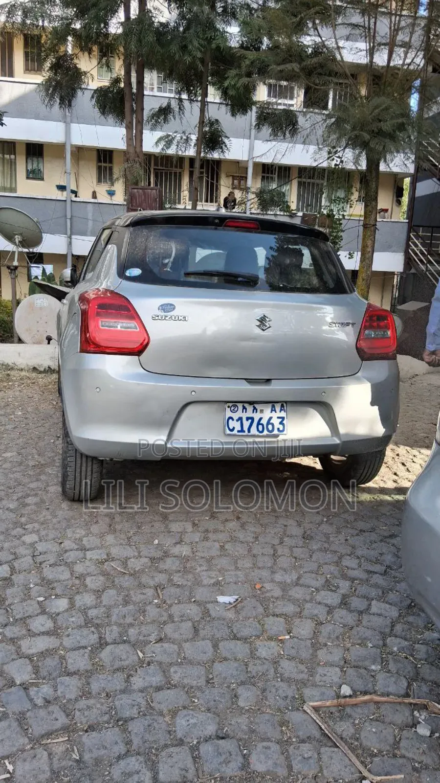 Suzuki Swift 2022 Silver