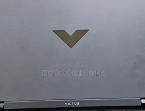 New Laptop HP Victus 15 16GB AMD Ryzen 7 SSD 1T