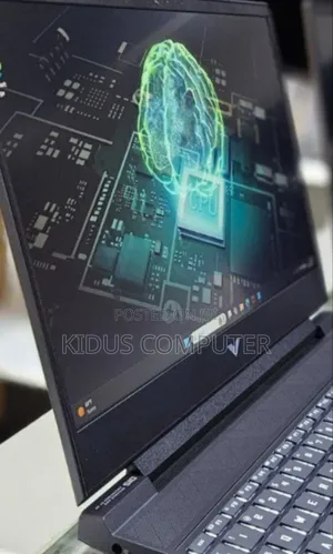 New Laptop HP Victus 15 16GB AMD Ryzen 7 SSD 1T