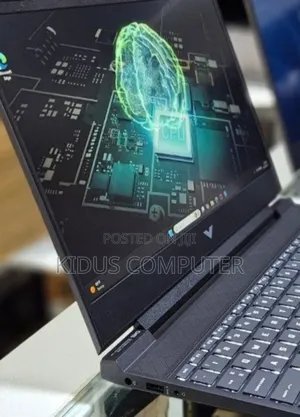 New Laptop HP Victus 15 16GB AMD Ryzen 7 SSD 1T