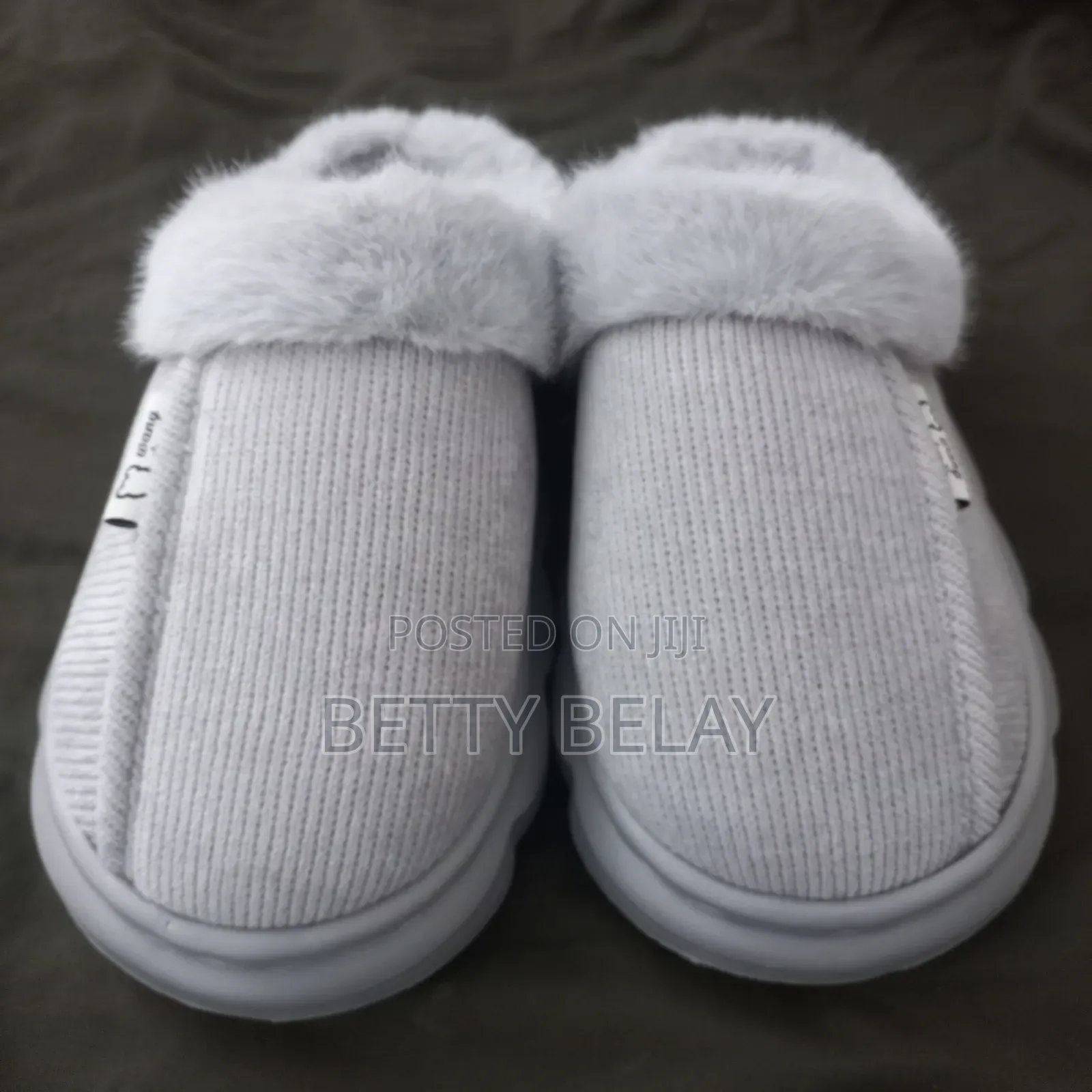 ከ አልጋ መመረጃ ጫማ 1500