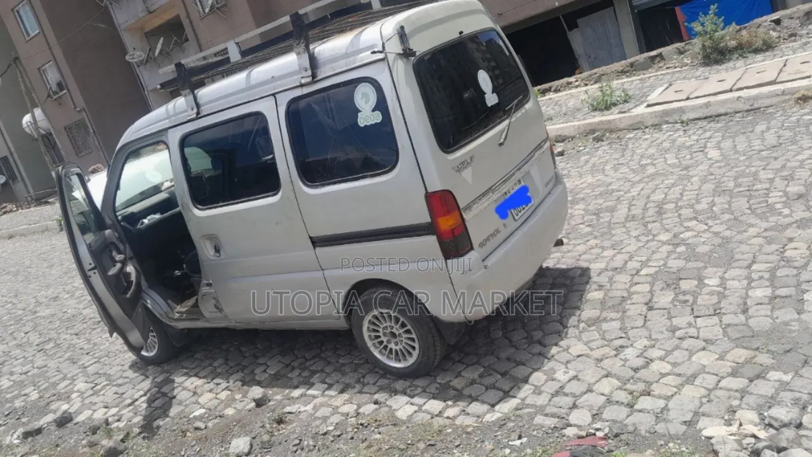 Suzuki Every Wagon 2005 White