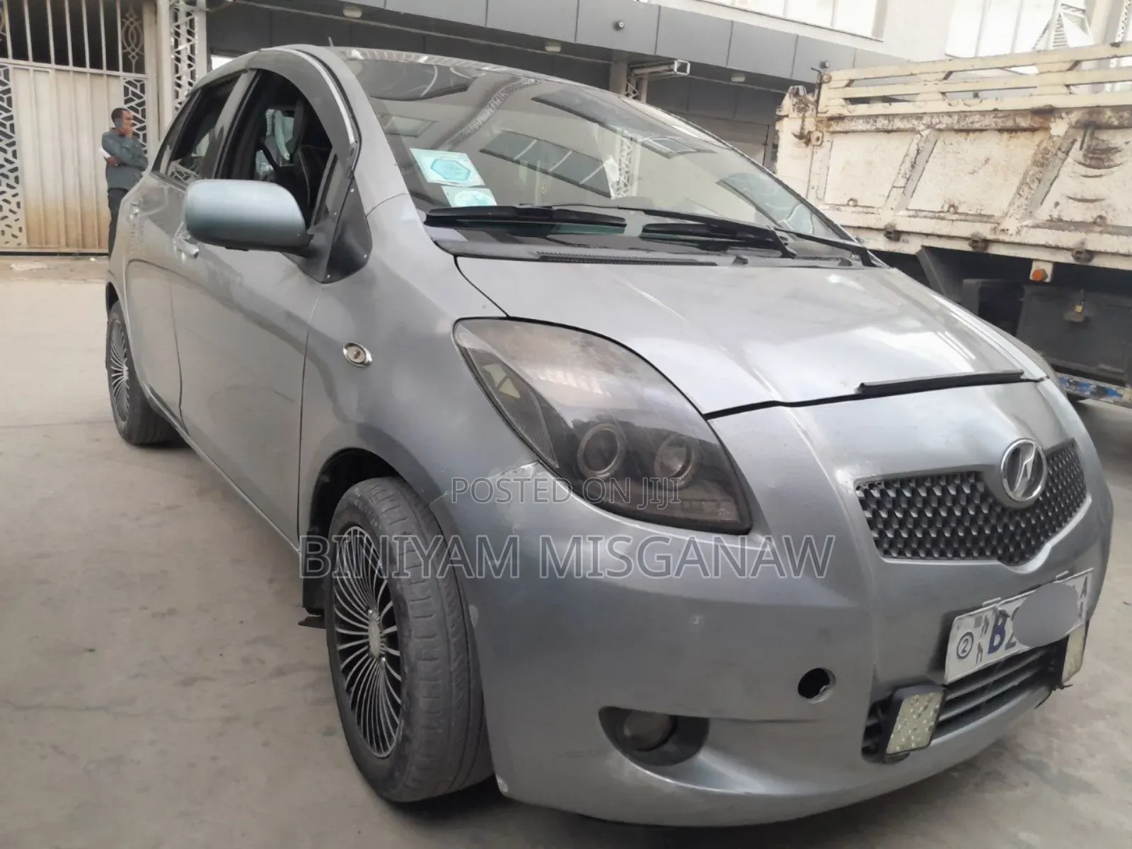 Toyota Yaris 2007 Gray