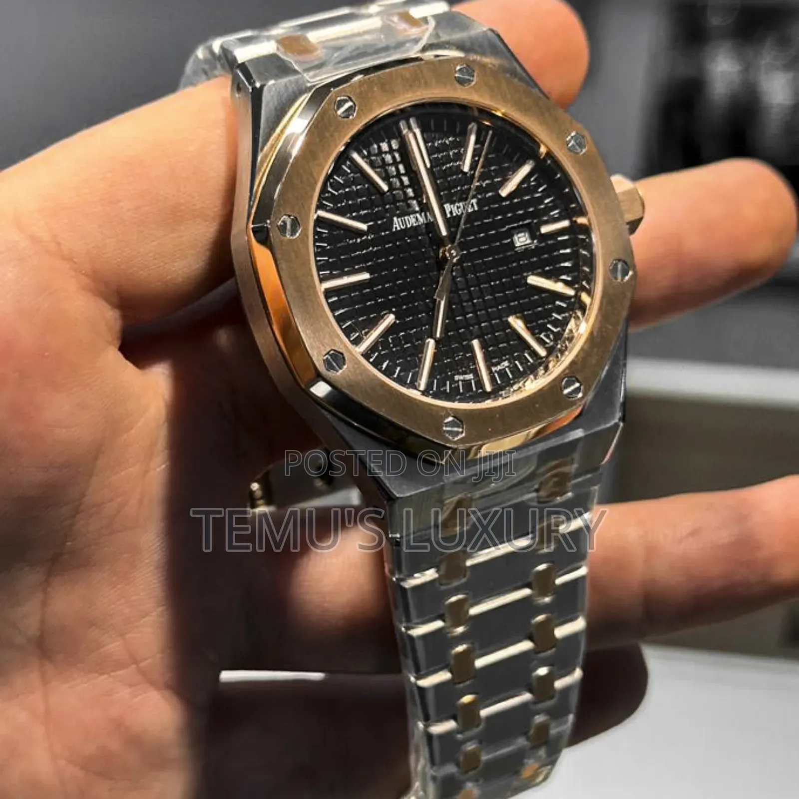 Audemars Piguet Royal Oak Watch Two-Tone Rose Gold-Plated Strap.