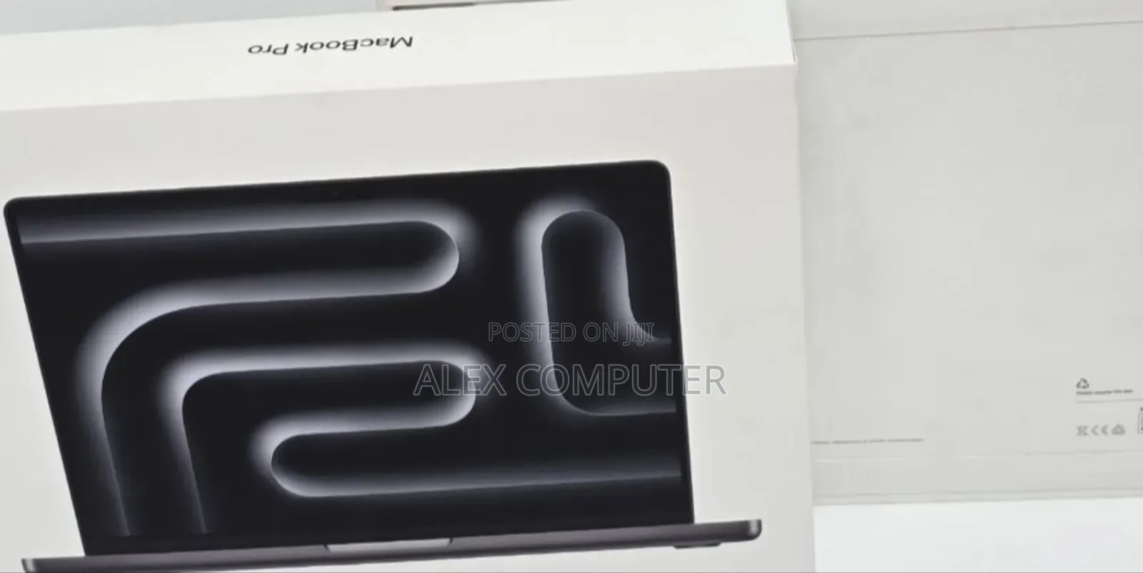 New Laptop Apple MacBook Pro 2024 M4 Pro 14-Inch 16GB Apple M4 SSD 1T