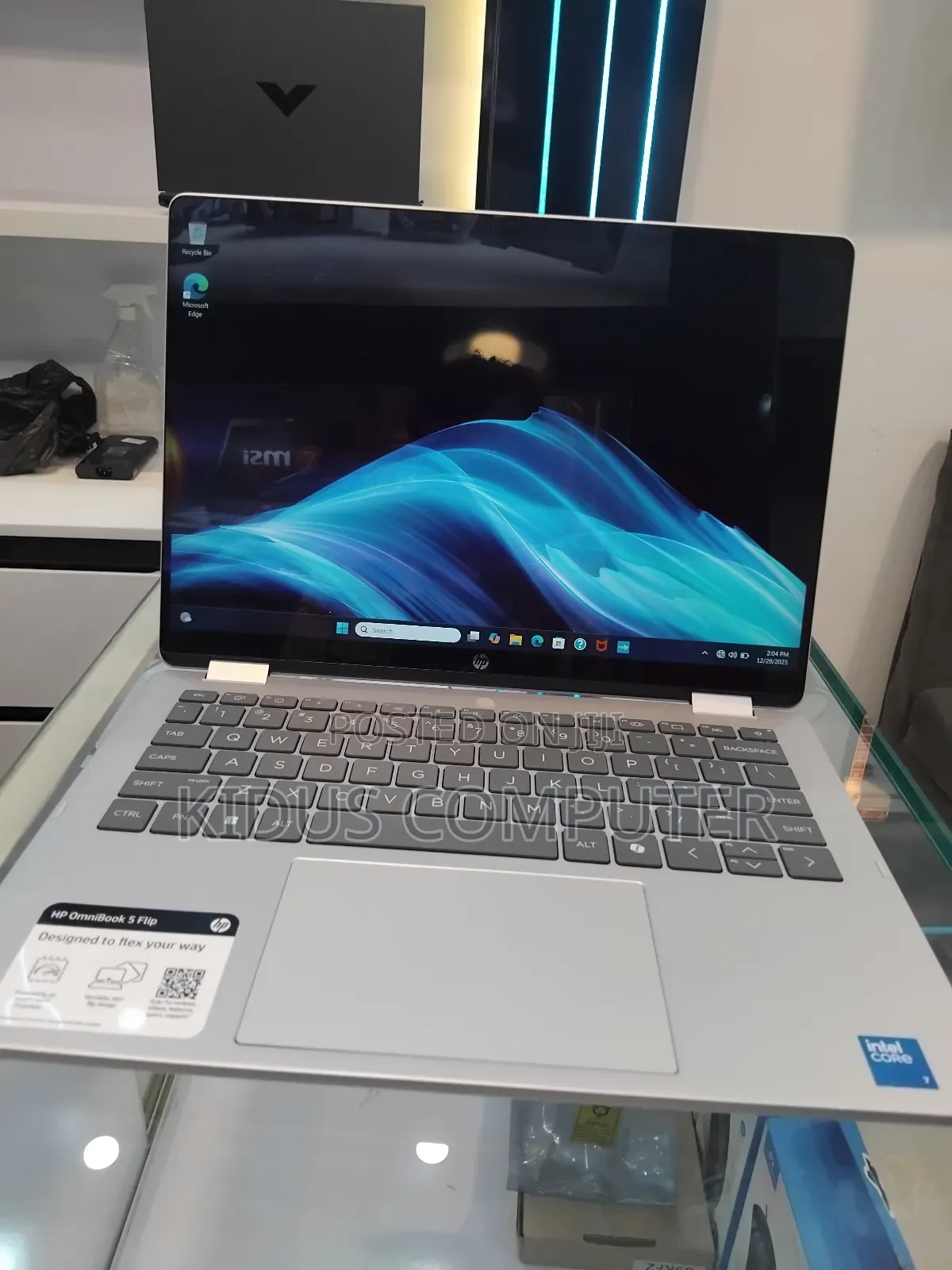 New Laptop HP OmniBook 5 14" 16GB SSD 512GB