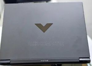 New Laptop HP Victus 15 16GB AMD Ryzen 7 SSD 1T