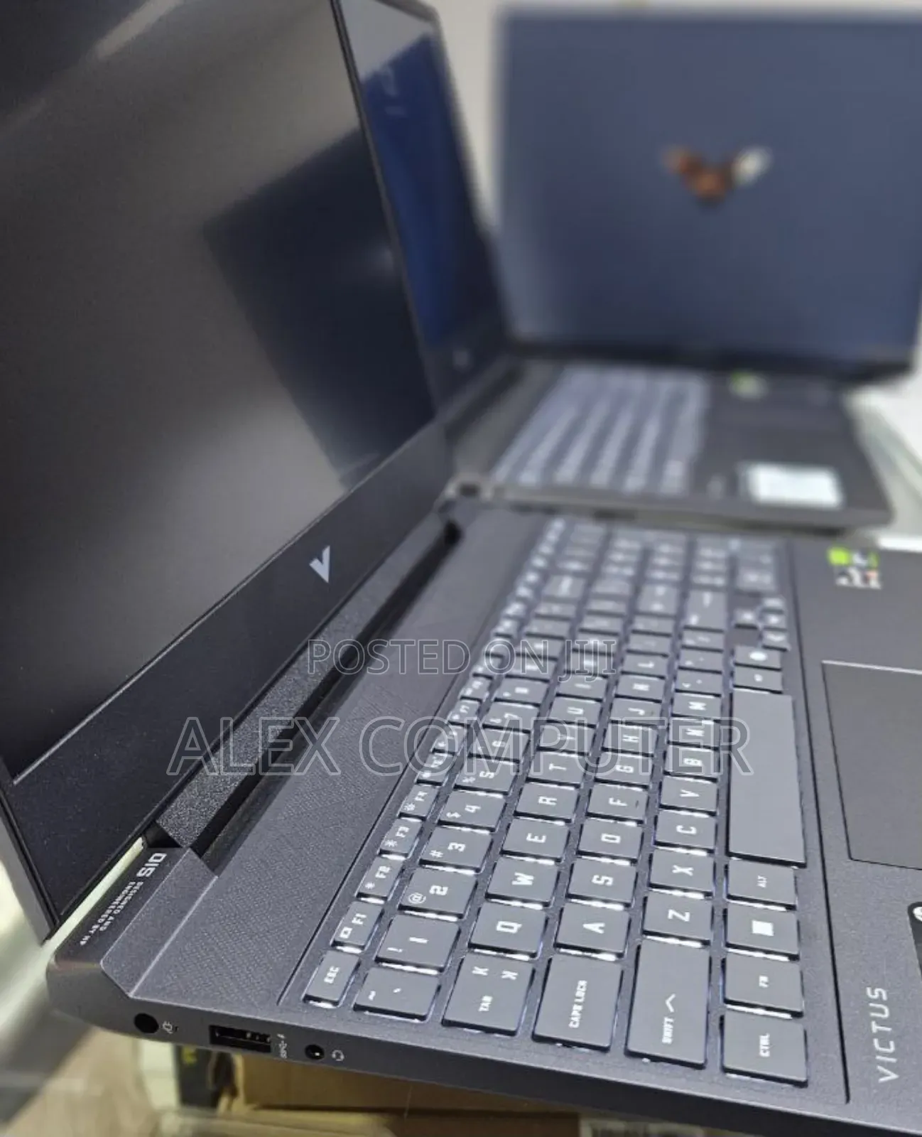 New Laptop HP Victus 15 16GB AMD Ryzen 7 SSD 1T