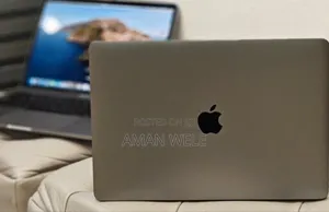 New Laptop Apple MacBook Pro 2019 16GB Intel Core I7 SSD 1T