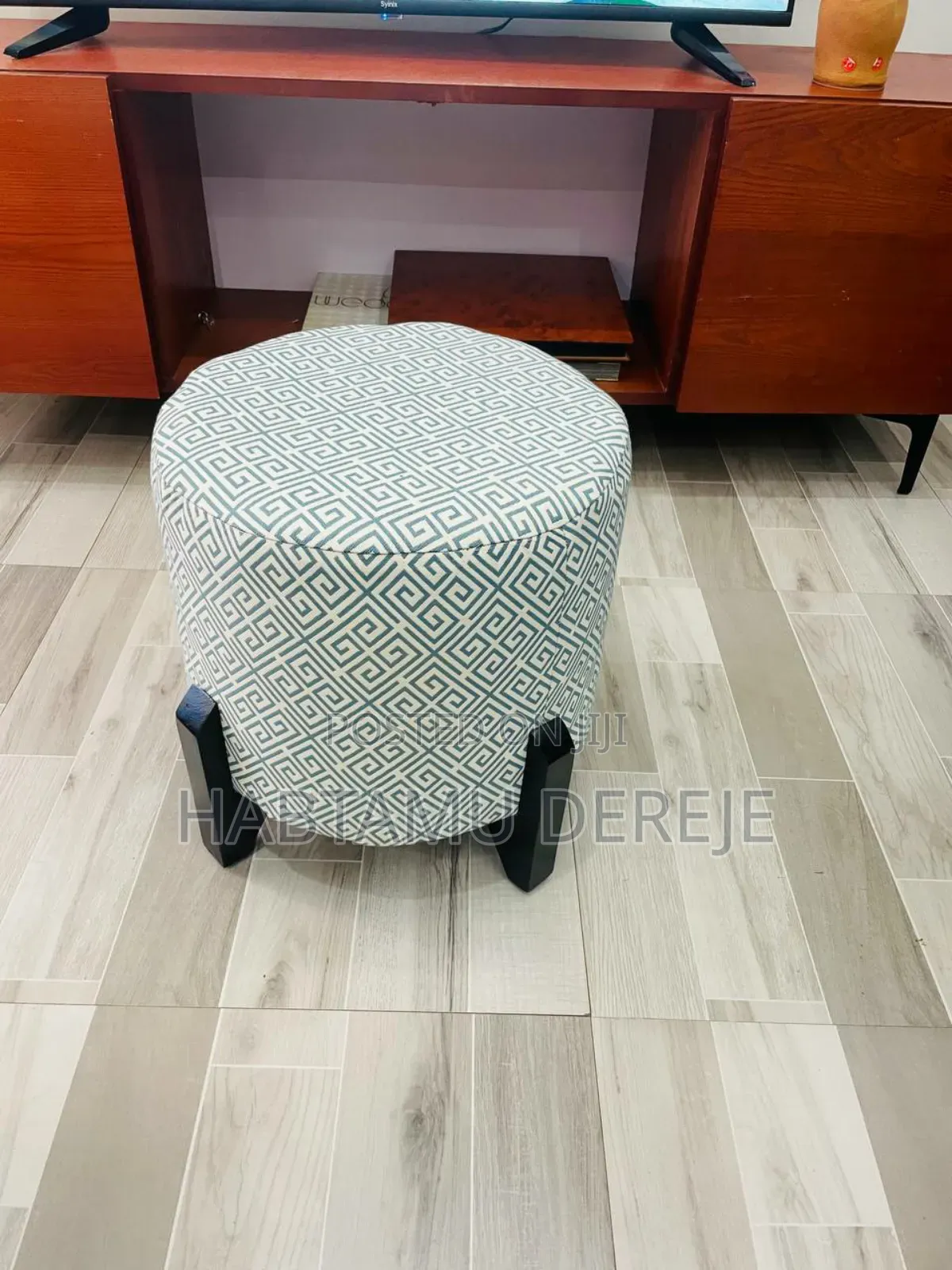 Elegant Ottoman Chair With Floral Design