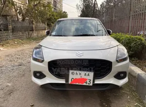 Photo - Suzuki Swift Sport 2025 White