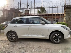 Suzuki Swift Sport 2025 White