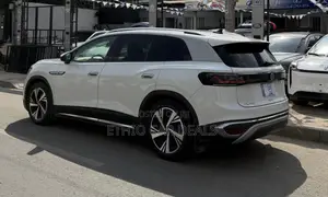 Volkswagen ID.6 2022 White