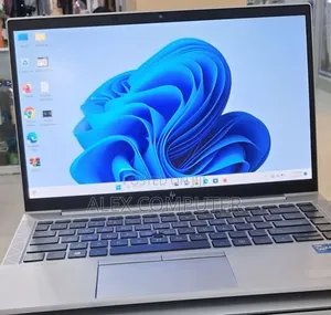 Photo - New Laptop HP EliteBook 840 G11 16GB Intel Core I7 SSD 512GB