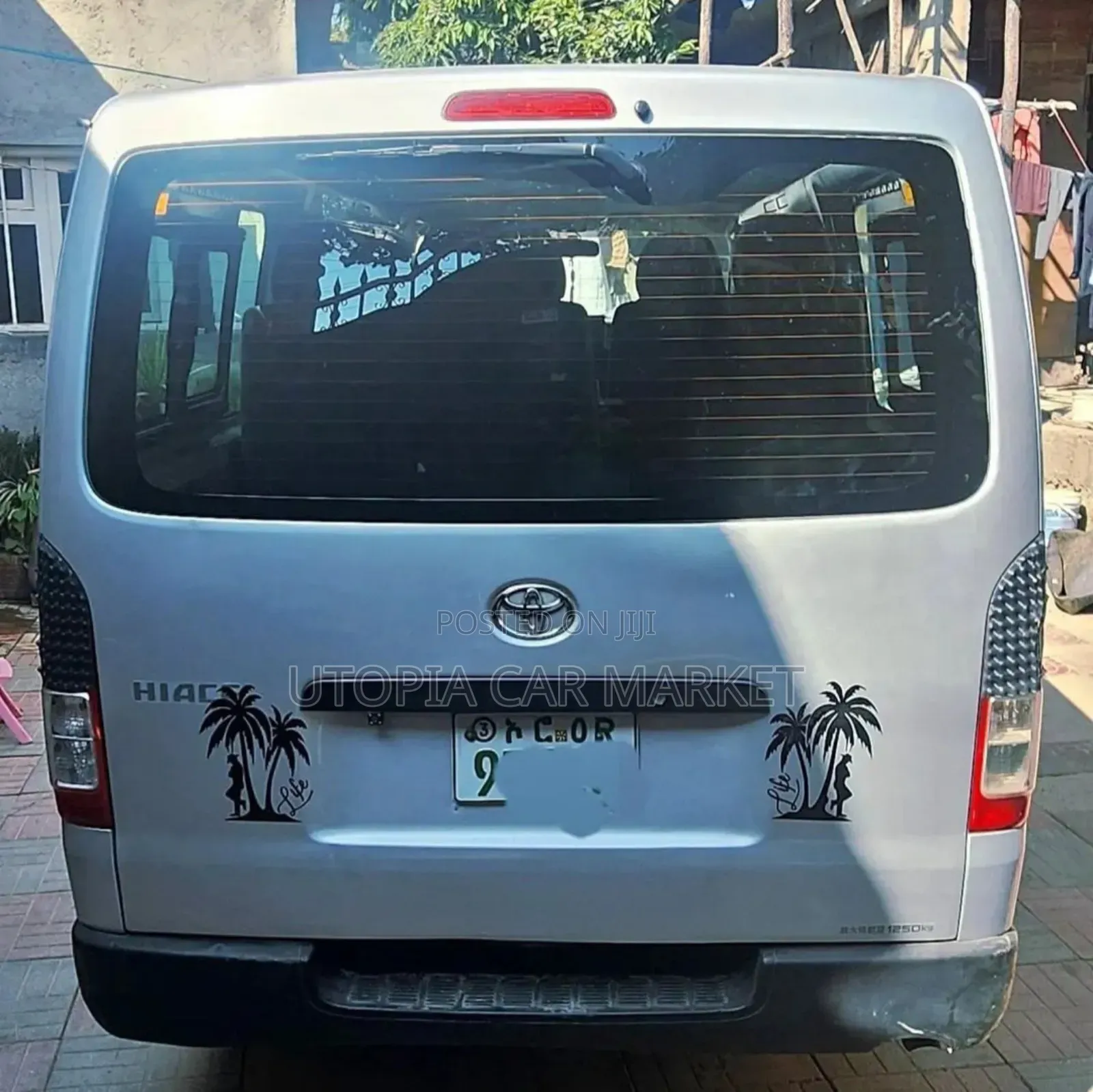 Toyota HiAce 2018 Silver