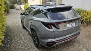 Hyundai Tucson 2024 Gray