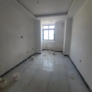 3bdrm Apartment in Addis Abeba, Yeka for sale