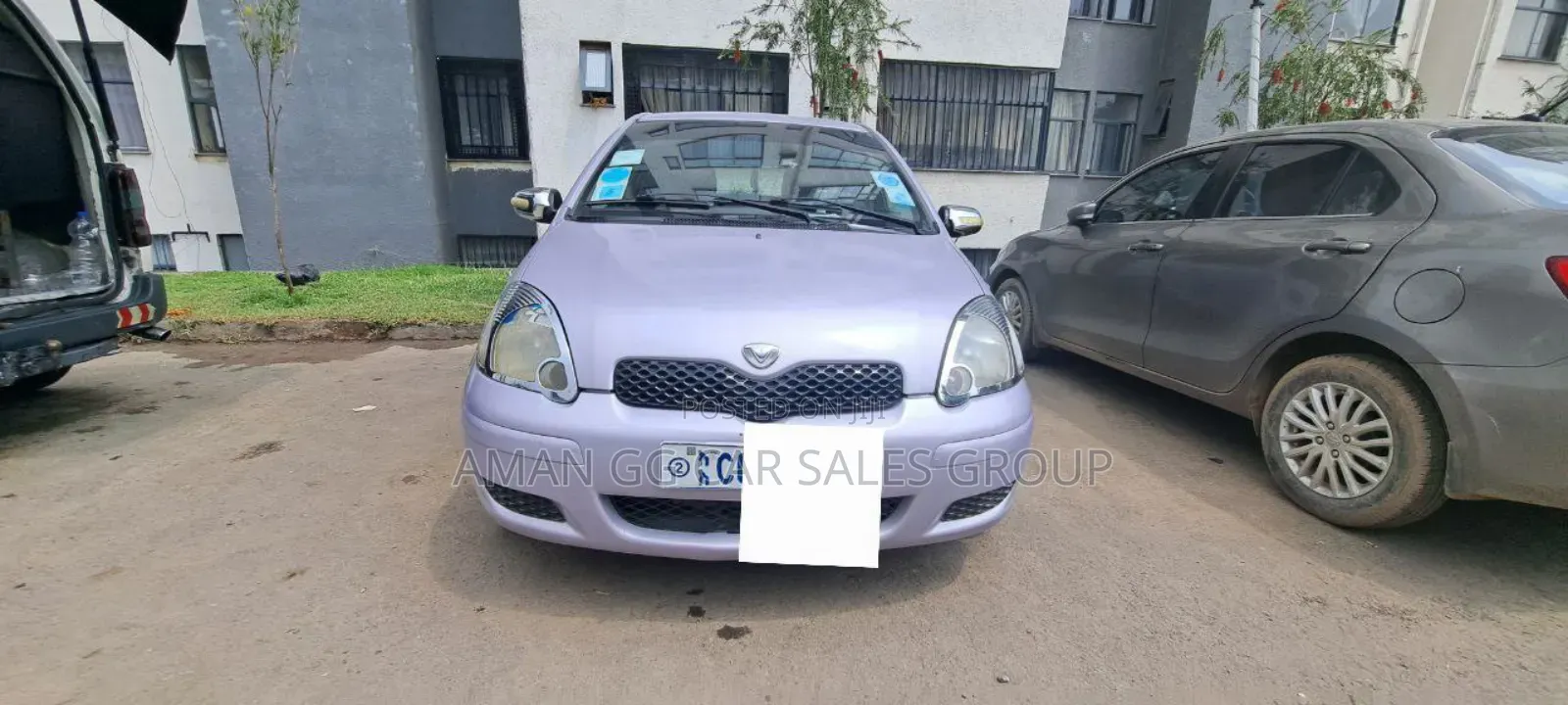 Toyota Vitz 2004 Pink