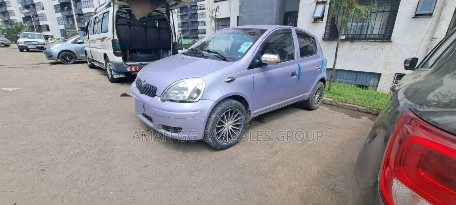 Toyota Vitz 2004 Pink